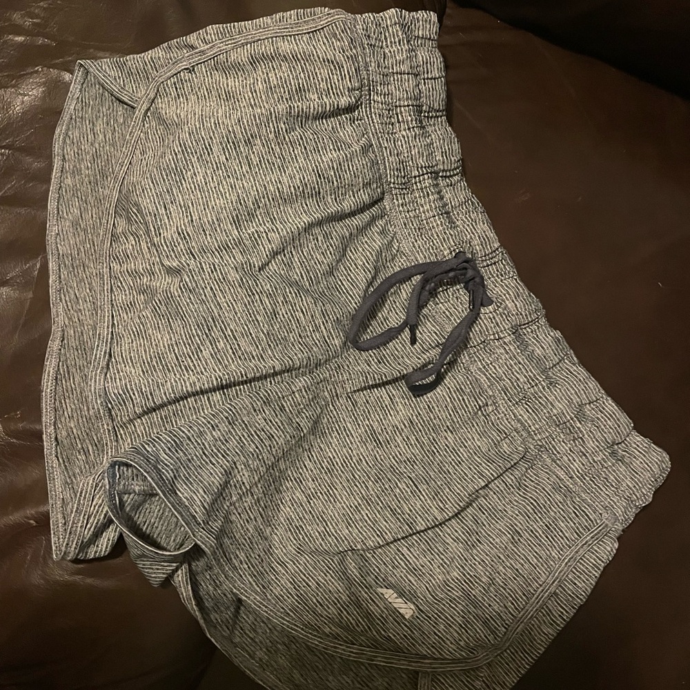 avia shorts